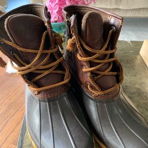 Sperry Duck Boots! Waterproof!